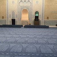 Photo taken at King Abdullah Mosque by Ahmad on 9/10/2015