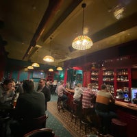 Photo taken at Harat&amp;#39;s Pub by Grigory Y. on 12/3/2021
