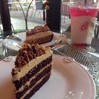 Photo taken at Sweet Cake by NooNan🎈😍 on 4/22/2015