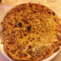 8/23/2013 tarihinde Jose Manuel A.ziyaretçi tarafından Pizzeria Casa Nostra'de çekilen fotoğraf