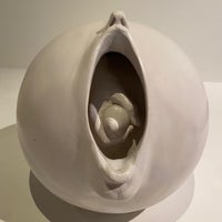 2/24/2021 tarihinde Sarah B.ziyaretçi tarafından World Erotic Art Museum'de çekilen fotoğraf