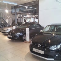Photo taken at Volkswagen Automobile Berlin Tempelhof by Stephan A. on 10/15/2012