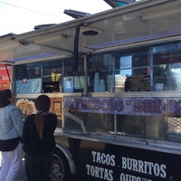 Photo taken at El Tonayense Taco Truck by Gilda J. on 8/21/2019