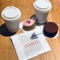 Photo taken at GAIL&amp;#39;s Bakery by Cemre Nur G. on 12/29/2022