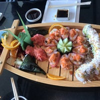 Foto scattata a Sushi Sake Sheridan da Cesar L. il 5/31/2017