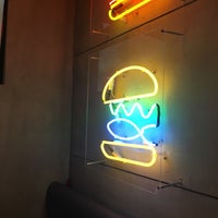 1/5/2018にHelga V.がMoo Moo Burgersで撮った写真