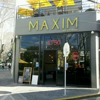 Foto tirada no(a) Maxim Resto Bar por Sebastian V. em 7/24/2013