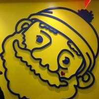 Photo taken at Beard Papa&amp;#39;s by Elizabeth F. on 11/5/2017