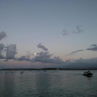 Foto diambil di Bahía de Santander oleh Gus pada 10/2/2012