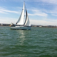 Foto diambil di Bahía de Santander oleh Gus pada 3/31/2013