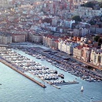Foto diambil di Bahía de Santander oleh Gus pada 10/20/2012