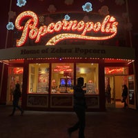 Photo taken at Popcornopolis by Beshayer on 11/6/2018