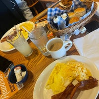 Photo taken at Cracker Barrel Old Country Store by Patt B. on 1/29/2024