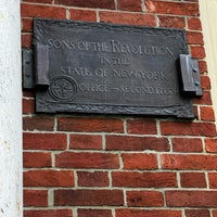 Photo taken at Fraunces Tavern by Russ C. on 3/17/2024