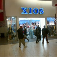 Photo taken at Xios by Cesar, Jr. C. on 12/13/2012
