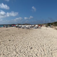 Photo taken at Playa de Binibeca by Martin L. on 8/6/2021
