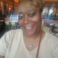 Photo taken at The Cheesecake Factory by MzBLB💋 on 8/27/2020
