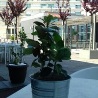 4/19/2017 tarihinde Claudia F.ziyaretçi tarafından Everyday Food'de çekilen fotoğraf