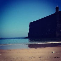 Foto diambil di Praia da Torre oleh Joao J. pada 5/23/2013