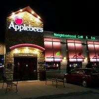 Photo taken at Applebee&amp;#39;s Grill + Bar by JP on 3/31/2016