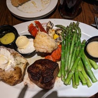 Photo taken at LongHorn Steakhouse by Dianna L. on 2/26/2023