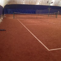 Photo taken at Теннисный клуб «На Ленинском» | Школа тенниса «Триумф» by Lenya A. on 6/25/2015