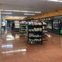 Photo taken at Walmart by José Rodrigo I. on 1/29/2020