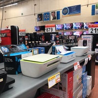 Photo taken at Walmart by José Rodrigo I. on 11/24/2019