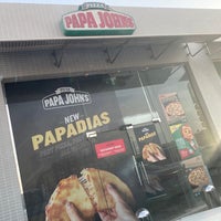 Photo taken at Papa John&amp;#39;s Pizza by M. Q. on 8/24/2021