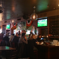 5/12/2015 tarihinde Michelle L.ziyaretçi tarafından The Uptown Restaurant &amp;amp; Bar'de çekilen fotoğraf