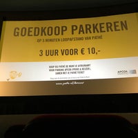 Photo taken at Pathé De Munt - Zaal 10 by Francis D. on 12/20/2017