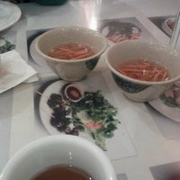 Photo taken at Pho Viet Huong by Nati R. on 2/9/2013