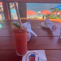 Photo taken at Gar Woods Grill &amp;amp; Pier by Marina C. on 7/13/2023