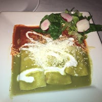 Das Foto wurde bei Trece Mexican Cuisine &amp;amp; Tequila Bar von Tiffany P. am 11/26/2016 aufgenommen