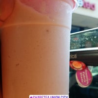 Foto tirada no(a) Sharetea por Lilybeth L. em 8/19/2017