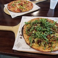 Foto tomada en The Pizza Press  por Samantha B. el 4/9/2018