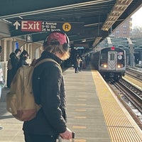 Photo taken at MTA Subway - 4th Ave/9th St (F/G/R) by Peter C. on 12/9/2021