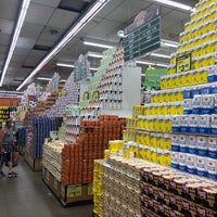 รูปภาพถ่ายที่ Food Bazaar Supermarket โดย Peter C. เมื่อ 5/22/2021