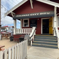 Снимок сделан в Salinas City BBQ пользователем Andrew 6/14/2023
