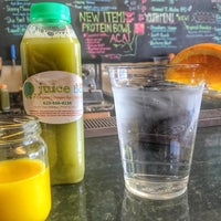 Photo taken at O2 Juice Bar &amp;amp; Spa by Michael F. on 9/22/2017
