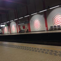 Photo taken at Métro Ligne 2 / Metro Lijn 2 (MIVB / STIB) by Teresa C. on 5/29/2017