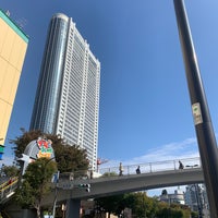 Photo taken at 後楽橋交差点 by Soukaku on 11/8/2021