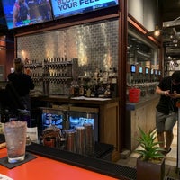 2/7/2019 tarihinde Stu L.ziyaretçi tarafından Renewal Bar &amp;amp; Kitchen'de çekilen fotoğraf