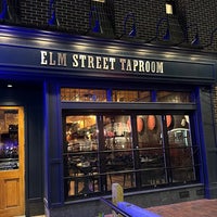 Photo taken at Elm Street Taproom by Stu L. on 11/14/2022