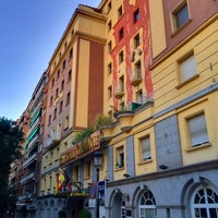 Foto diambil di Sercotel Gran Hotel Conde Duque oleh Luis d. pada 7/10/2016