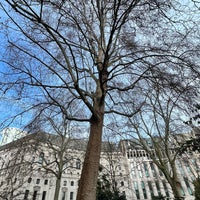 Photo taken at Finsbury Circus by Luis d. on 2/15/2023
