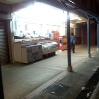Photo taken at 7-Eleven by Chen Y. on 9/22/2011