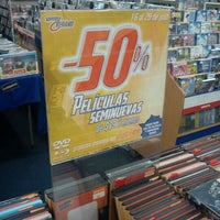 Photo taken at Blockbuster by Verónica B. on 7/18/2012