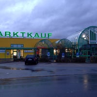 รูปภาพถ่ายที่ Marktkauf โดย Mo เมื่อ 12/11/2014