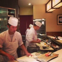Снимок сделан в Sushi Zen пользователем Fizzycitrus 7/1/2013